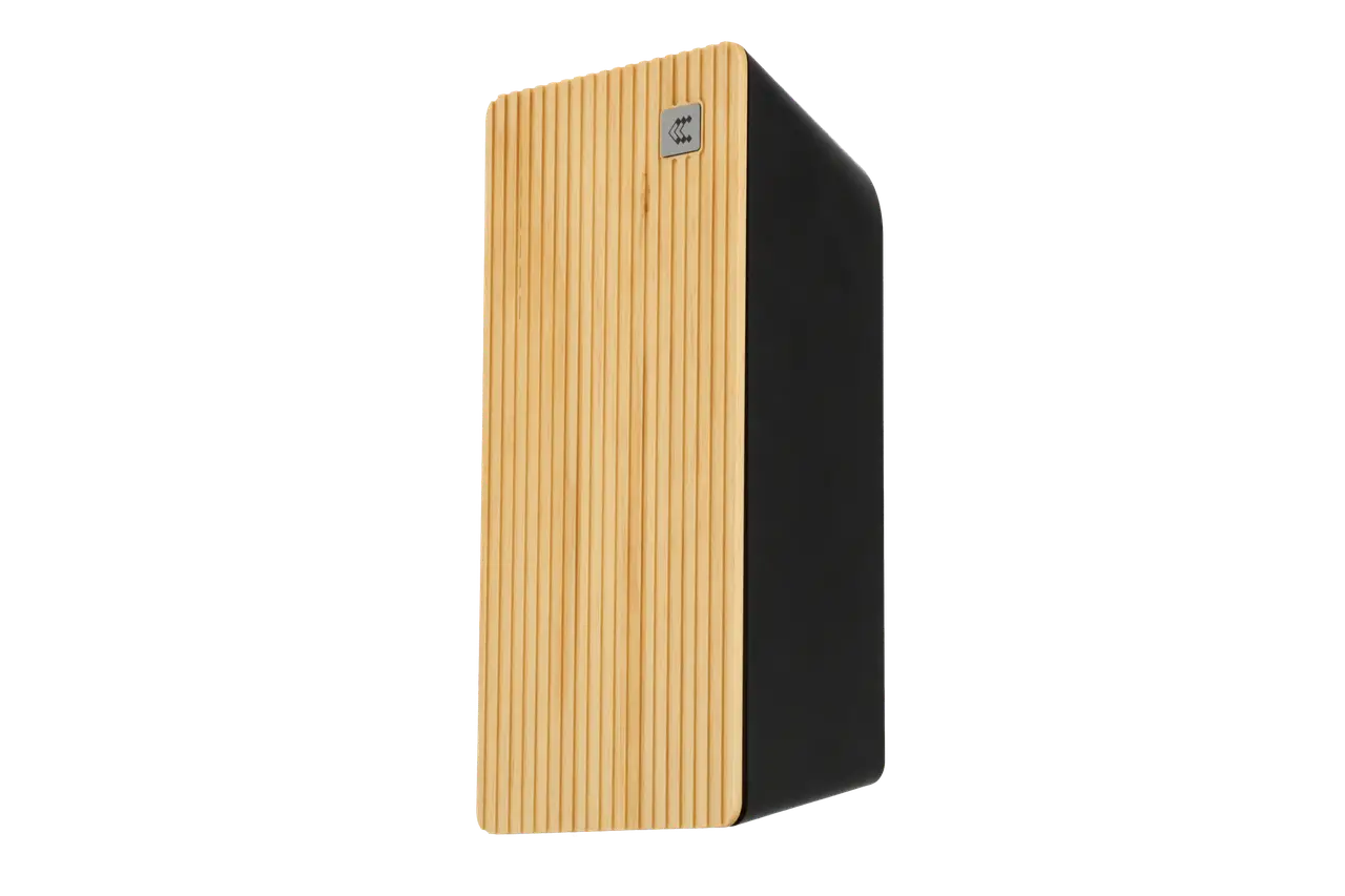 Зарядна станція Teltonika Energy TeltoCharge 22 кВт / 3Ф / сокет Type 2 / дерев'яна панель (EVC1200W0000) — зображення 2